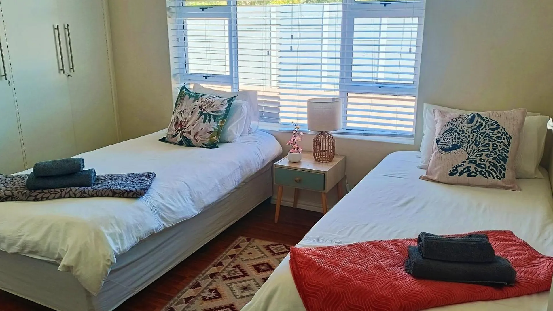Villa Frangipani House Goodwood